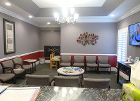 Well-lighted-office-5
